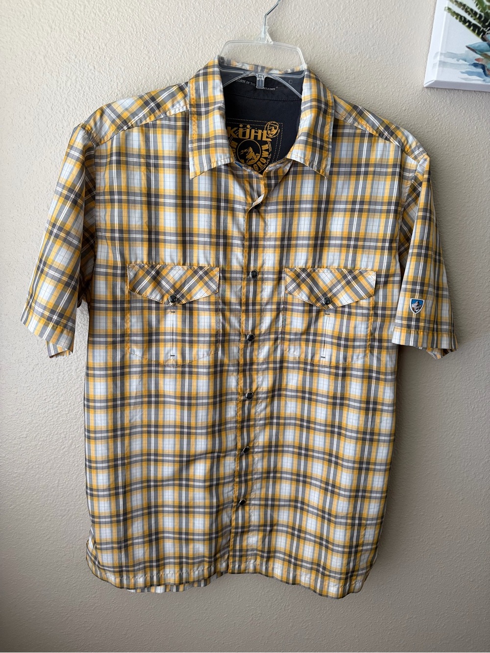 Kuhl Shirt Mens Size Medium Pearl Snap Hiking Climbing Short Sleeve Shirt